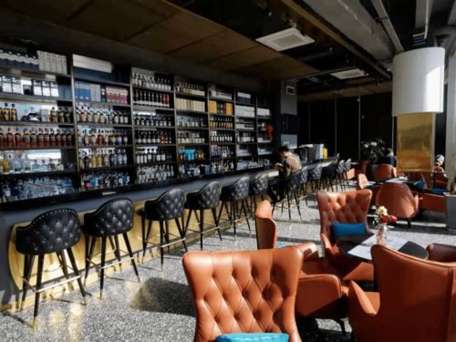 春節(jié)不打烊 服務(wù)不斷檔｜湖畔中心商家暖心獻(xiàn)禮，會(huì)務(wù)服務(wù)伴您喜迎新春