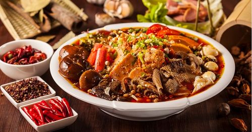 蜀地源牛肉冒菜加盟指南 加盟費用、代理條件及企業(yè)支持